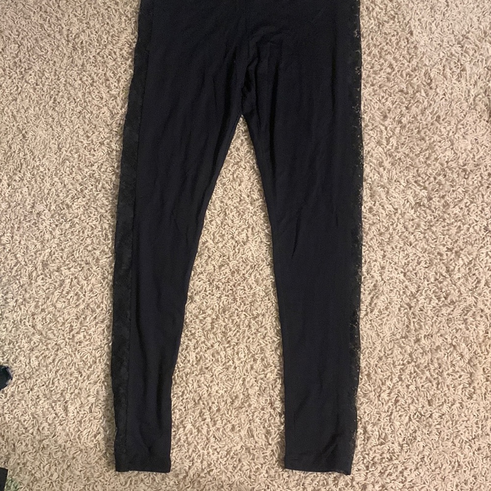 Black Wish Medium leggings